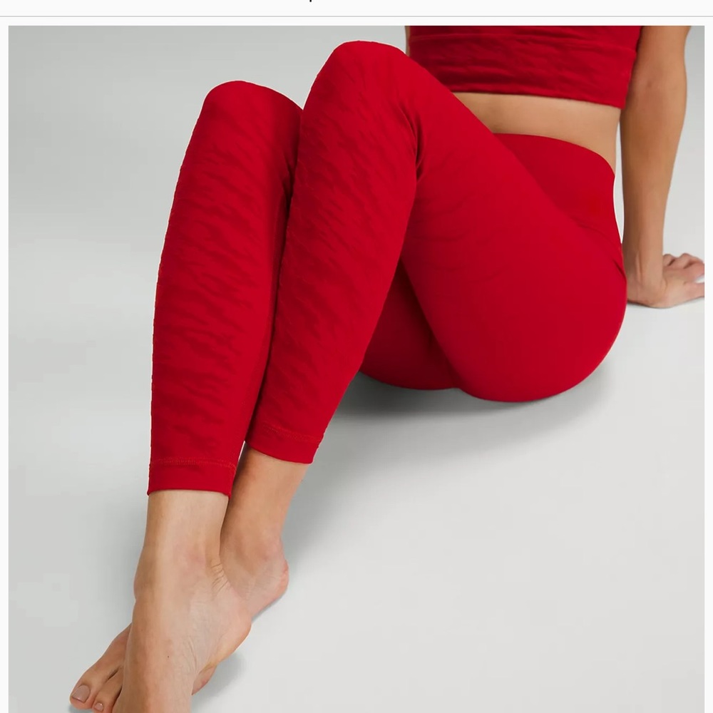 *SOLD* Lululemon